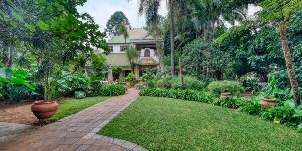 landscaping projects for home value